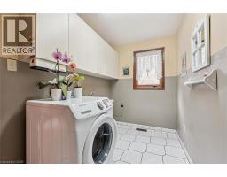 605 STONEBURY Crescent - 20