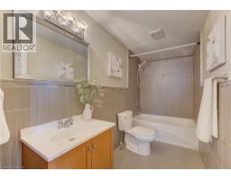 184 SILVER ASPEN Crescent - 16