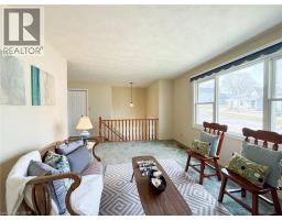 99 WELLINGTON Street - 12