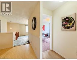 99 WELLINGTON Street - 21