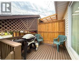 99 WELLINGTON Street - 35