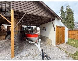 99 WELLINGTON Street - 36