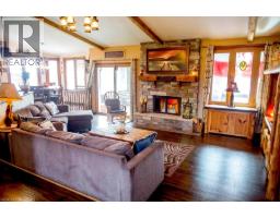 333 6TH CONCESSION Road - 8