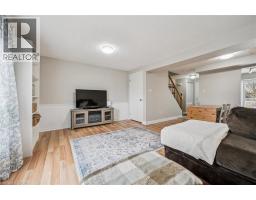 101 CONNELLY Drive - 10