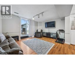 101 CONNELLY Drive - 33