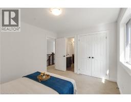 341 ZELLER Drive - 31