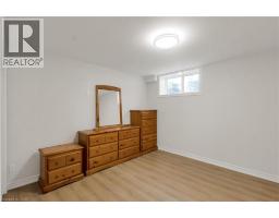 341 ZELLER Drive - 40