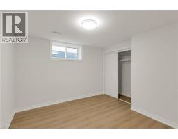 341 ZELLER Drive - 41