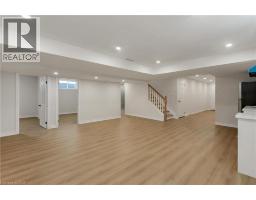 341 ZELLER Drive - 42