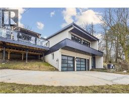 3 CHICOPEE Terrace - 3