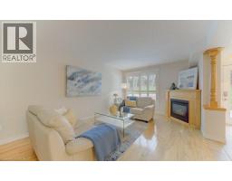 28 WISTERIA Court - 23