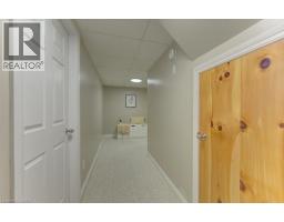 28 WISTERIA Court - 39