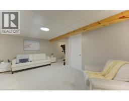 28 WISTERIA Court - 41