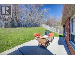 28 WISTERIA Court - 43