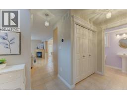 28 WISTERIA Court - 8