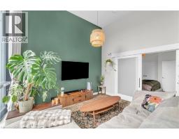 100 GARMENT Street UnitNo. 216 - 18