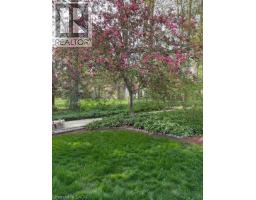 564 GLEN MANOR Boulevard - 44