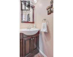 564 GLEN MANOR Boulevard - 9