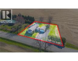 322 HILLCREST Road - 2