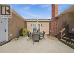 322 HILLCREST Road - 24