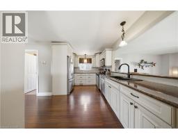 322 HILLCREST Road - 8