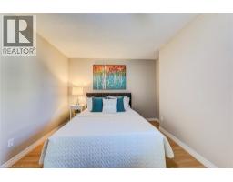 60 RIVERSIDE Drive W - 14