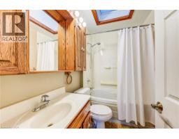 60 RIVERSIDE Drive W - 16