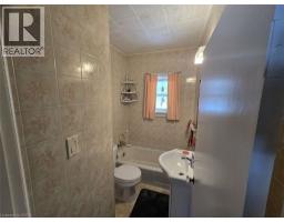 100 NORTH Drive - 22