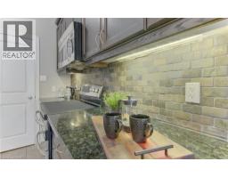 64 WALTER PERRY Place - 14