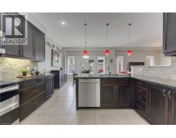 64 WALTER PERRY Place - 16