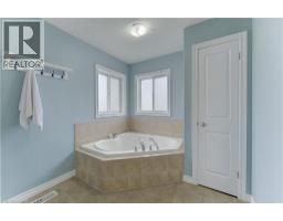 64 WALTER PERRY Place - 28