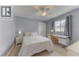 64 WALTER PERRY Place - 30