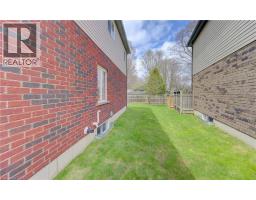 64 WALTER PERRY Place - 38