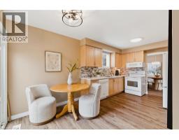 143 ST JEROME Crescent - 16