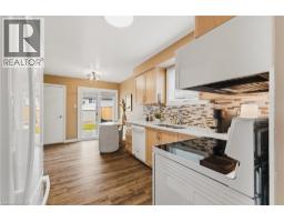 143 ST JEROME Crescent - 18