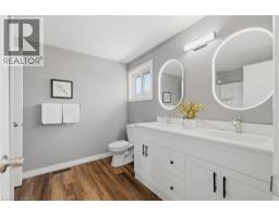 143 ST JEROME Crescent - 24