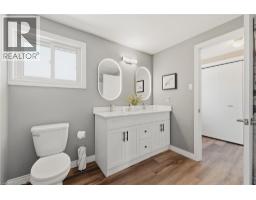 143 ST JEROME Crescent - 27