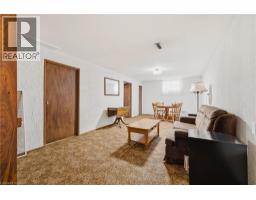 143 ST JEROME Crescent - 32