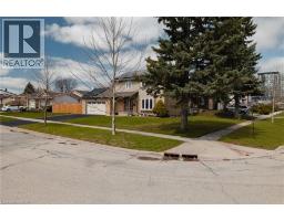 143 ST JEROME Crescent - 43