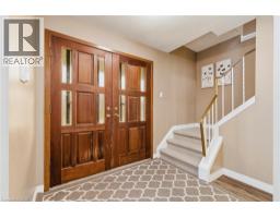 143 ST JEROME Crescent - 9