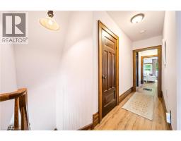 14 GOSHEN Street S - 23