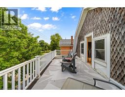 14 GOSHEN Street S - 28