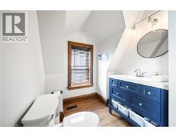 14 GOSHEN Street S - 32