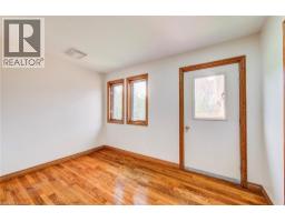 5762 8TH Line E - 21