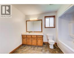 5762 8TH Line E - 26