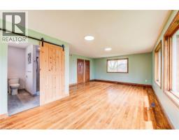 5762 8TH Line E - 30