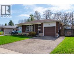 103 QUEENSTON Drive - 1