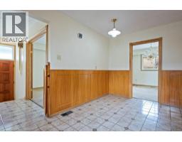 103 QUEENSTON Drive - 26