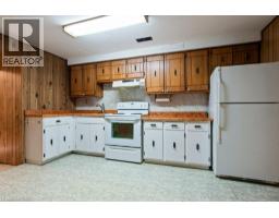 103 QUEENSTON Drive - 37