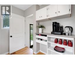 36 HILLTOP Drive - 13